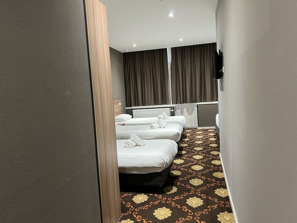 Фото Aston City Hotel