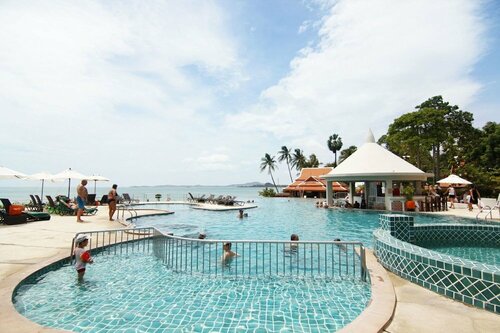 Гостиница Samui Buri Beach Resort в Маенаме