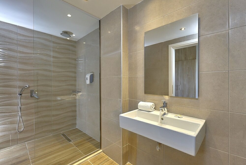 Фото Vasia Royal Hotel