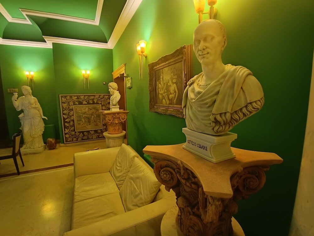 Фото Hotel Seccy