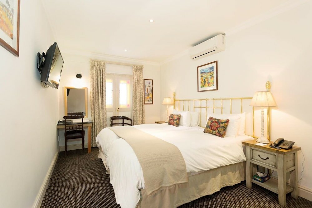 Фото The Stellenbosch Hotel