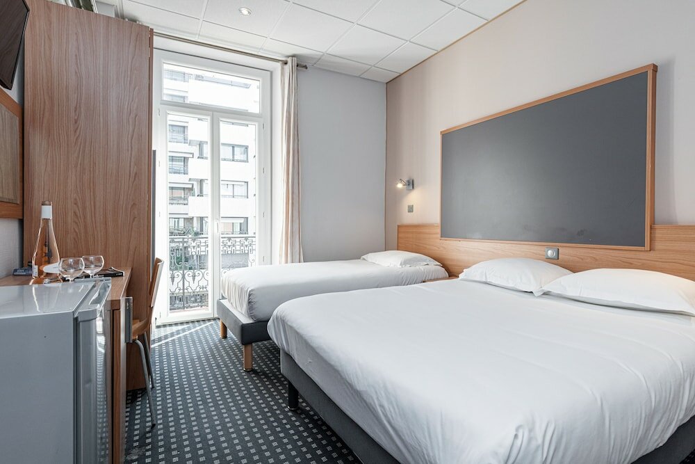 Фото Modern Waikiki Hotel