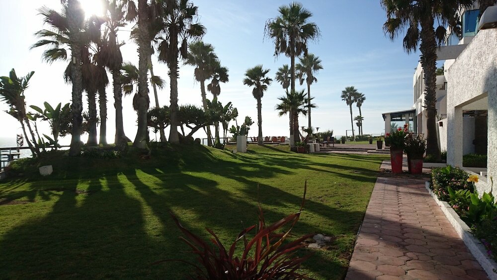 Фото Las Rocas Resort And SPA