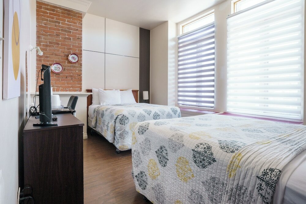 Фото Auberge Manoir Ville Marie