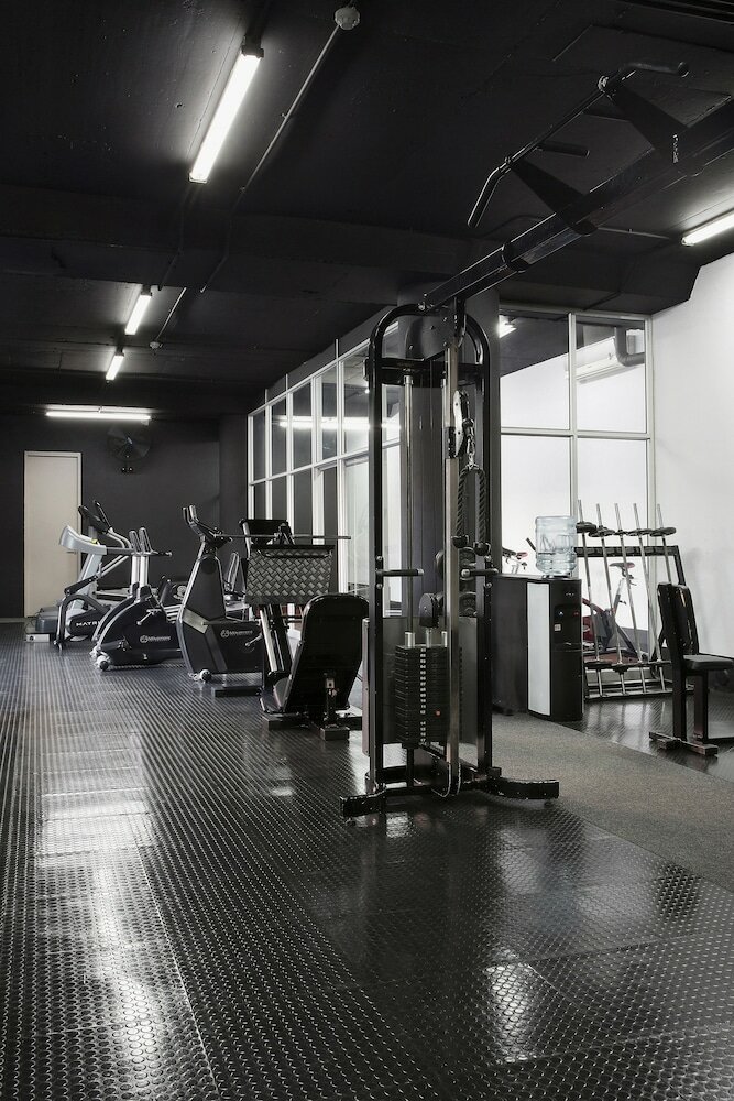 Фото The Franklin Loft Apartments