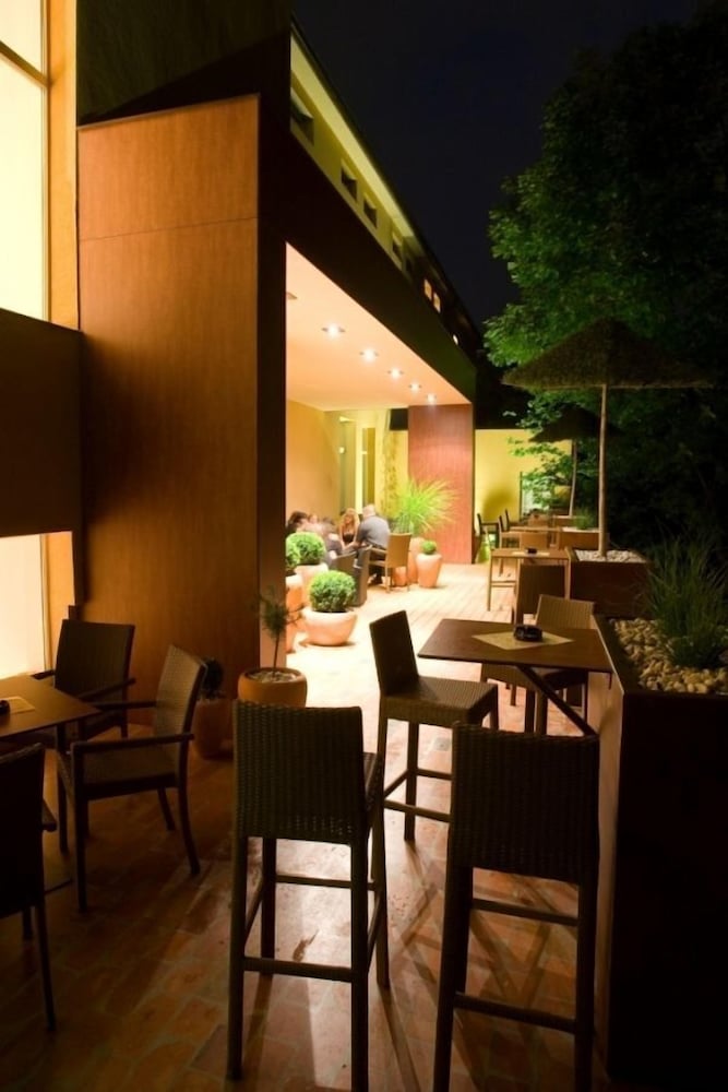 Фото Ambient Hotel