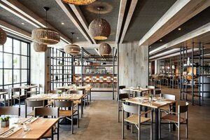 Гостиница Coronado Island Marriott Resort & SPA