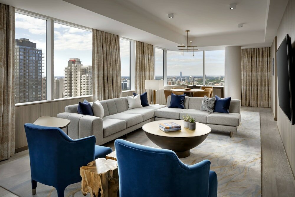 Фото Jw Marriott Edmonton Ice District