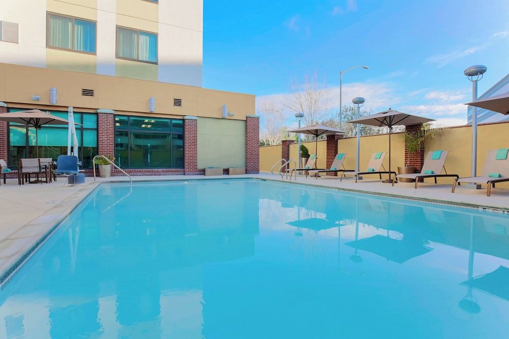 Фото Courtyard by Marriott San Jose Campbell