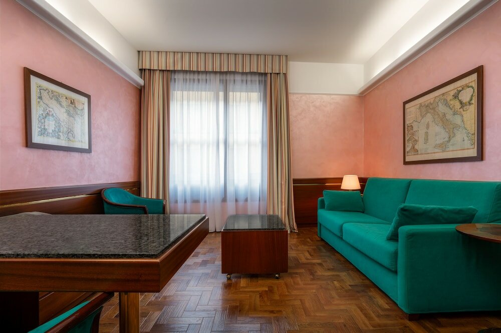 Фото Hotel Crivi's Milan