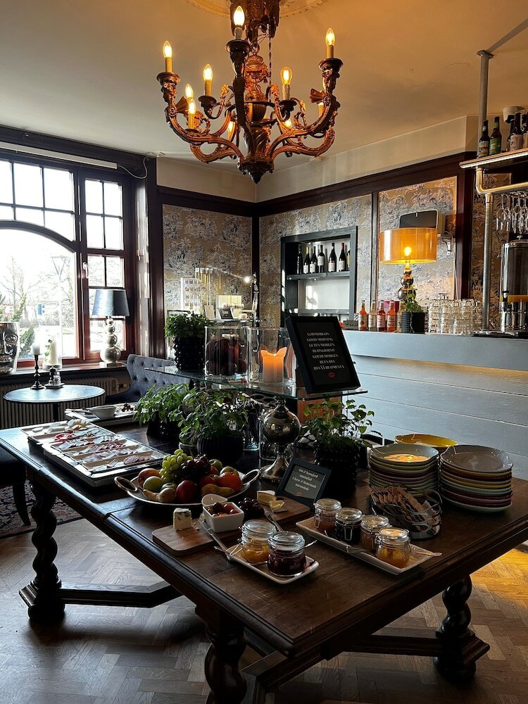 Фото отеля 4