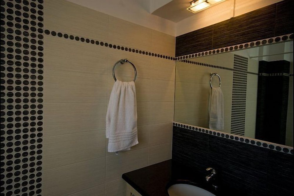 Фото Anthias Garden