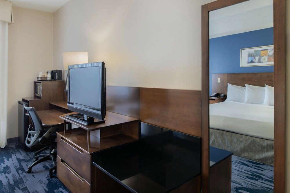 Фото Fairfield Inn & Suites Dayton Troy