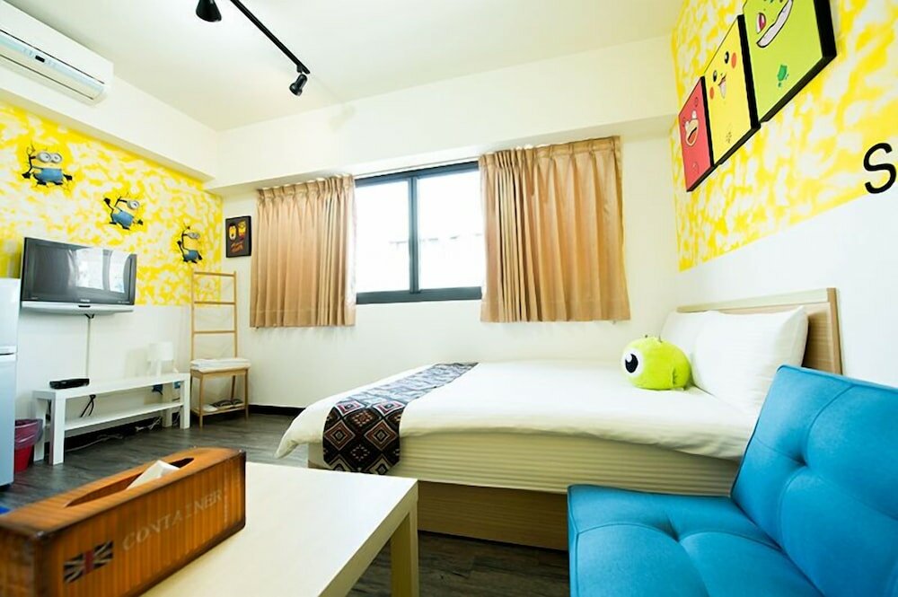 Фото Yizhong Street Meets Summer