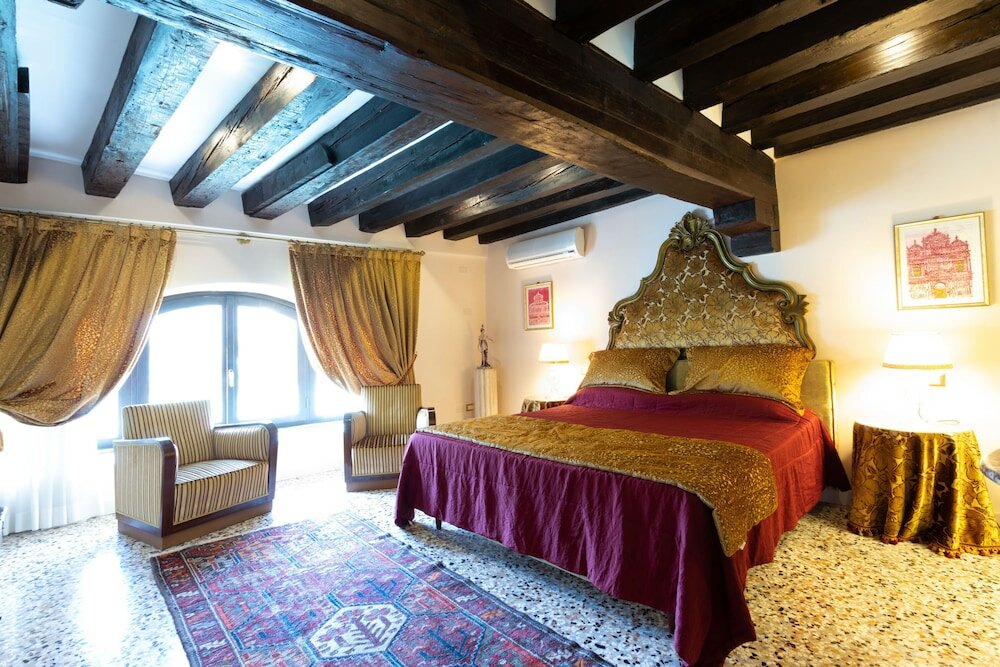 Фото Granda Sweet Suites