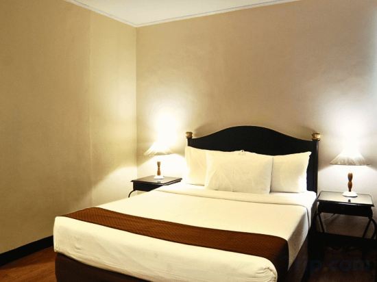 Фото The Golden Peak Hotel & Suites powered by Cocotel