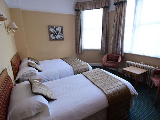 Фото The Trouville Hotel