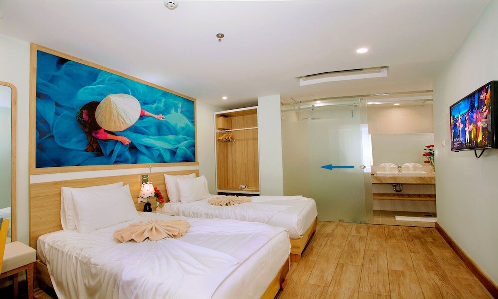 Фото Royal Hpm Hotel