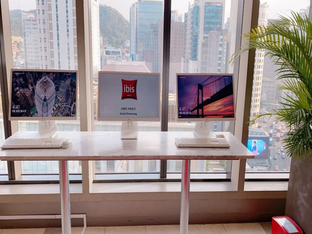 Фото ibis Ambassador Seoul Myeongdong