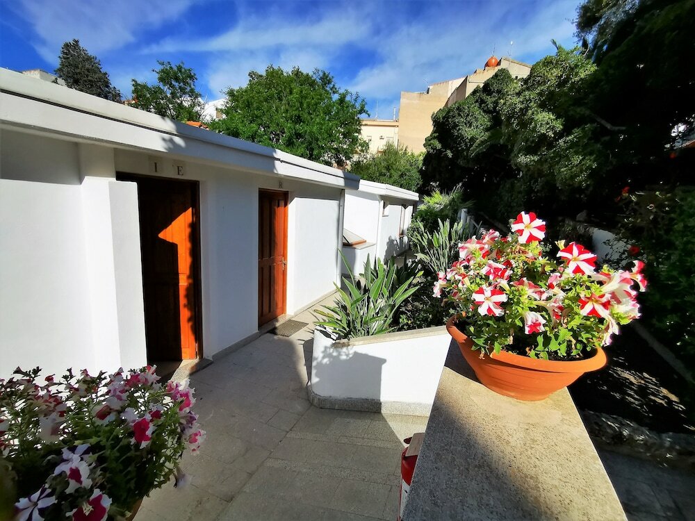 Фото Отель Hieracon