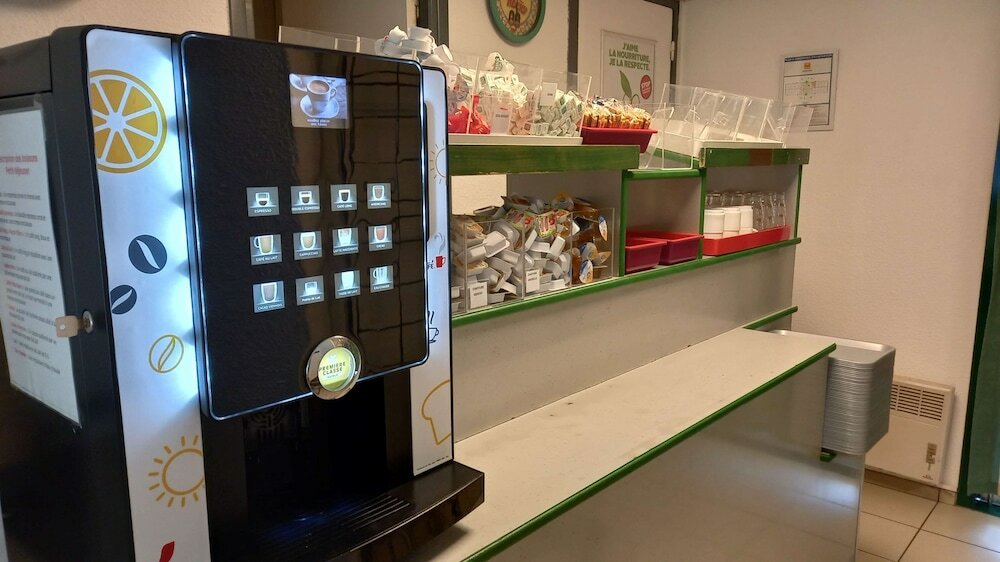 Фото Premiere Classe La Rochelle Sud Angoulins