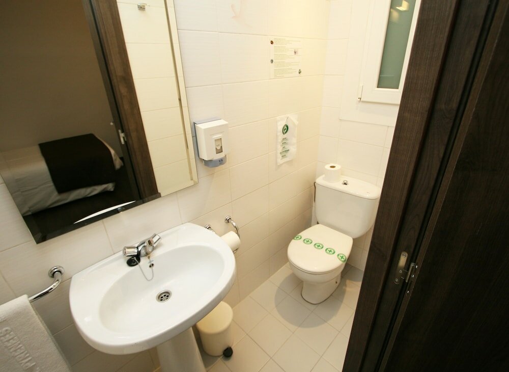 Фото Hotel Pyrénées