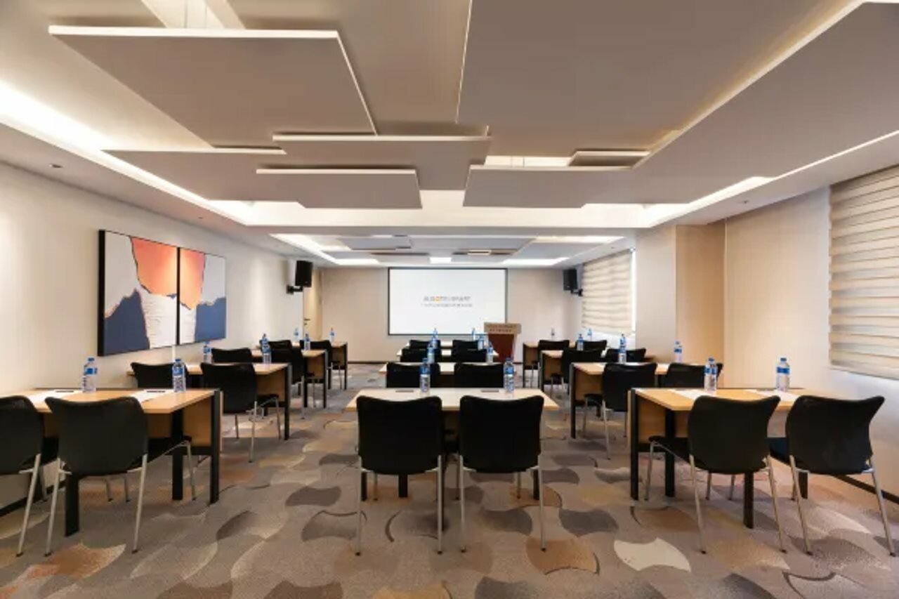 Фото Ausotel Smart Guangzhou Zhujiang New Town - Canton Fair Free Shuttle Bus