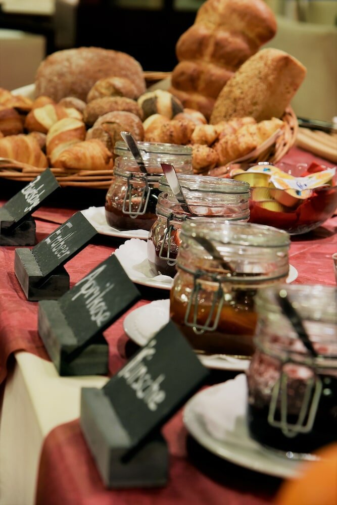 Фото Hotel am Spisertor & Kursana Senioren Residenz