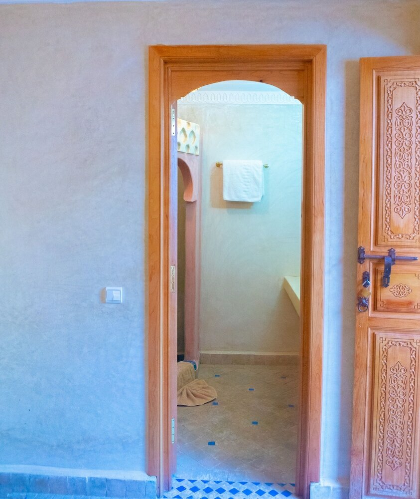 Фото Riad Louaya