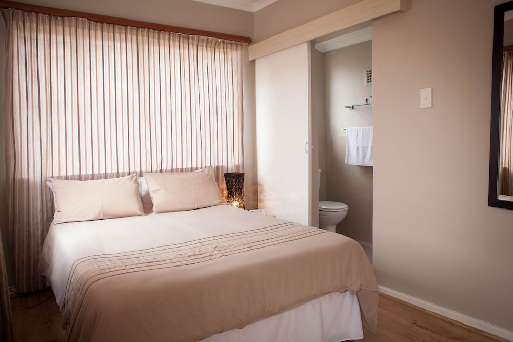 Фото The Lions Guesthouse