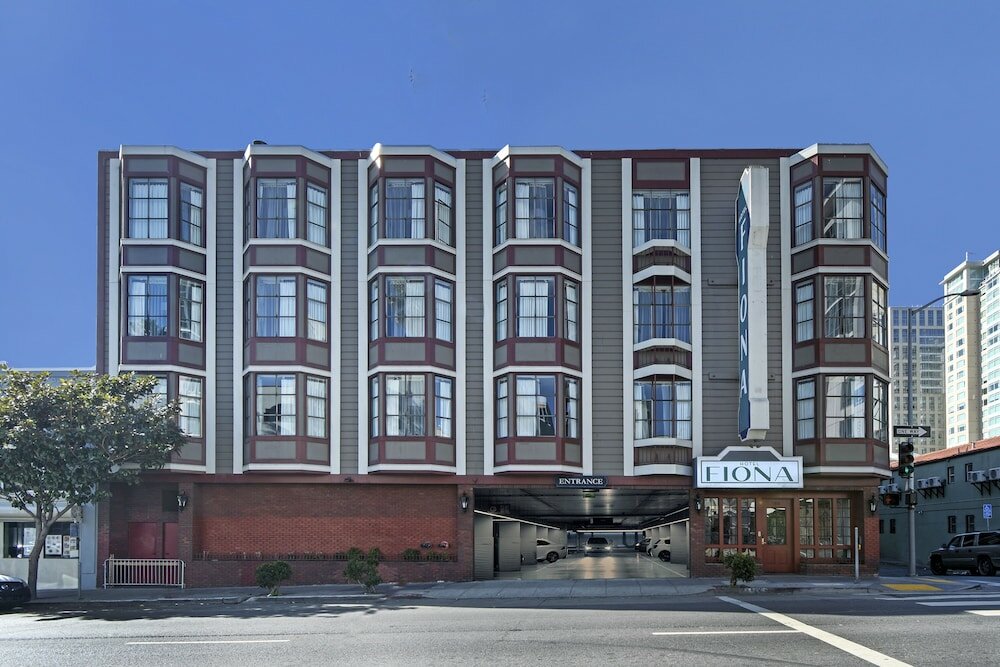 Фото отеля 2