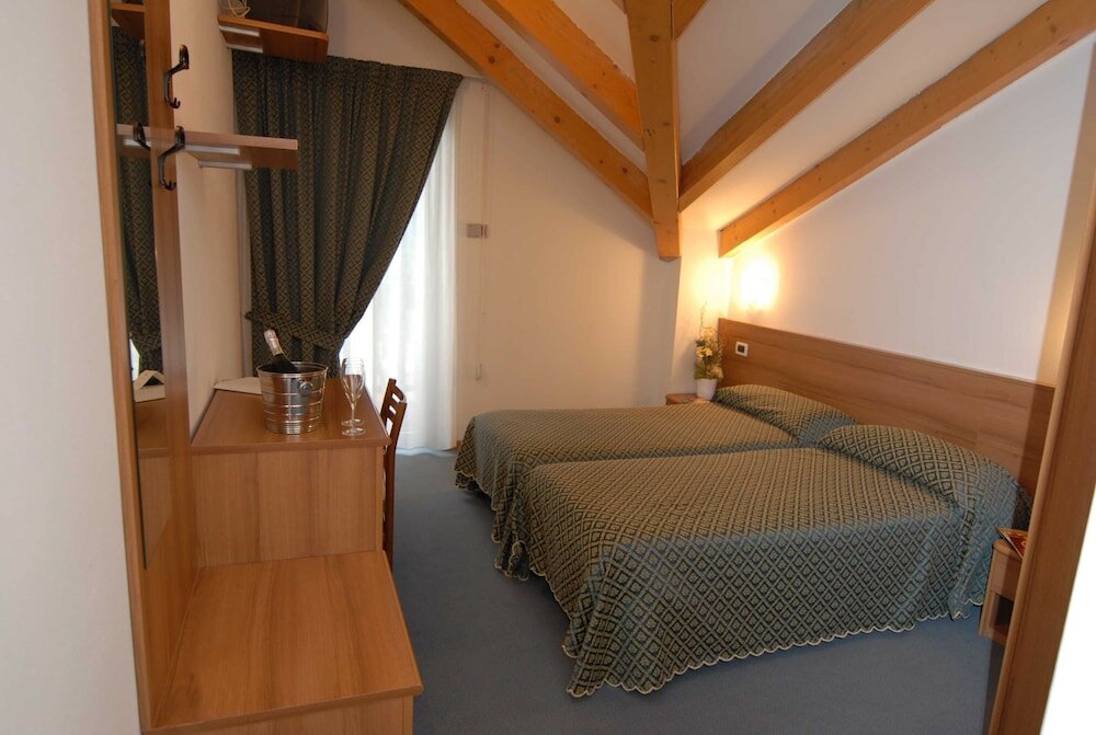 Фото Hotel Alle Piramidi