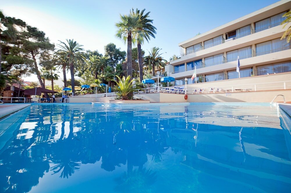 Фото Nyala Suite Hotel