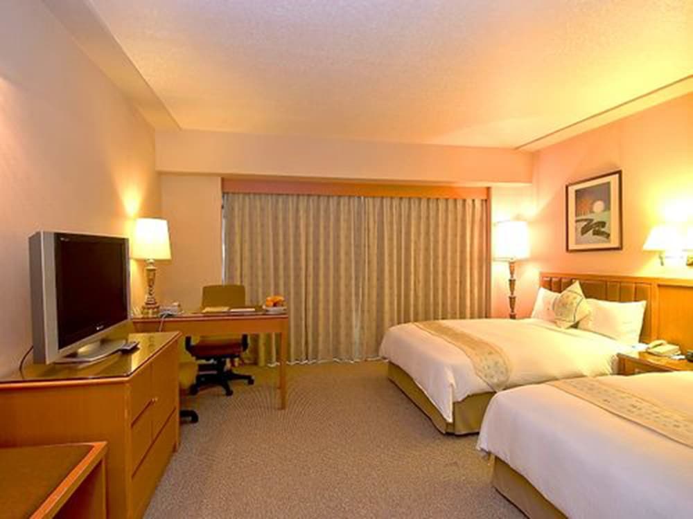 Фото First Hotel