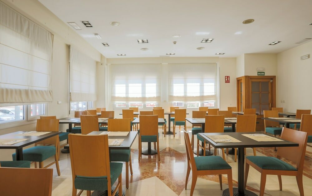 Фото Hotel Porcel Torre Garden