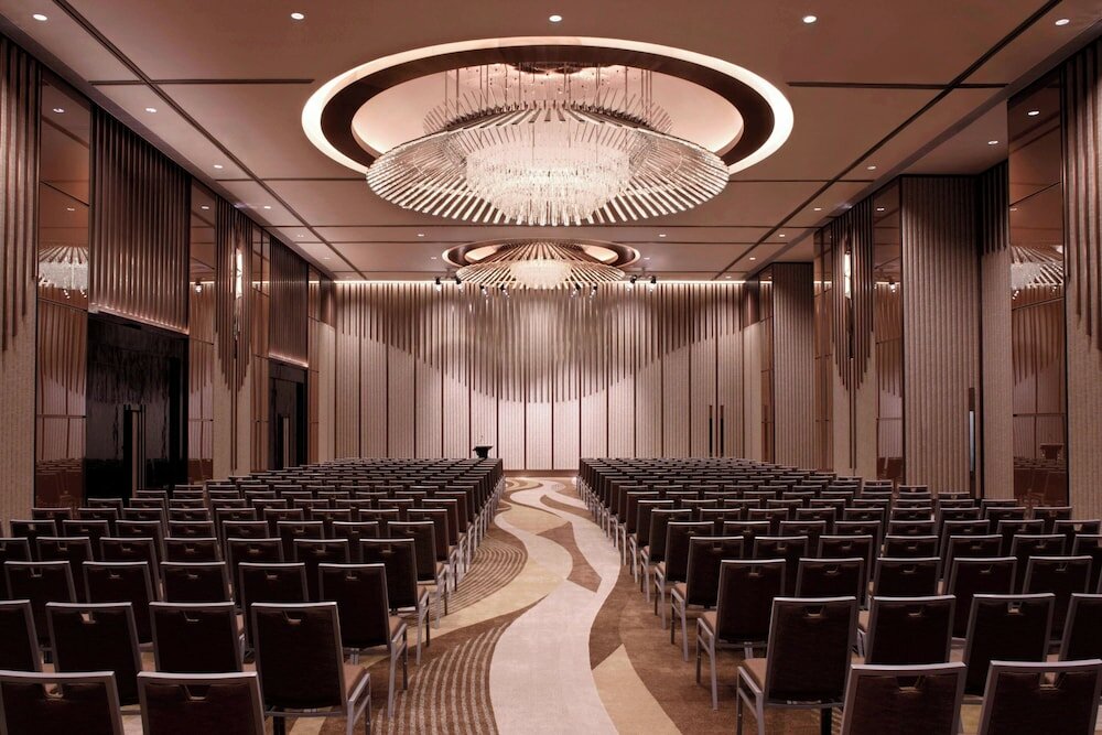 Фото Courtyard Hong Kong Sha Tin