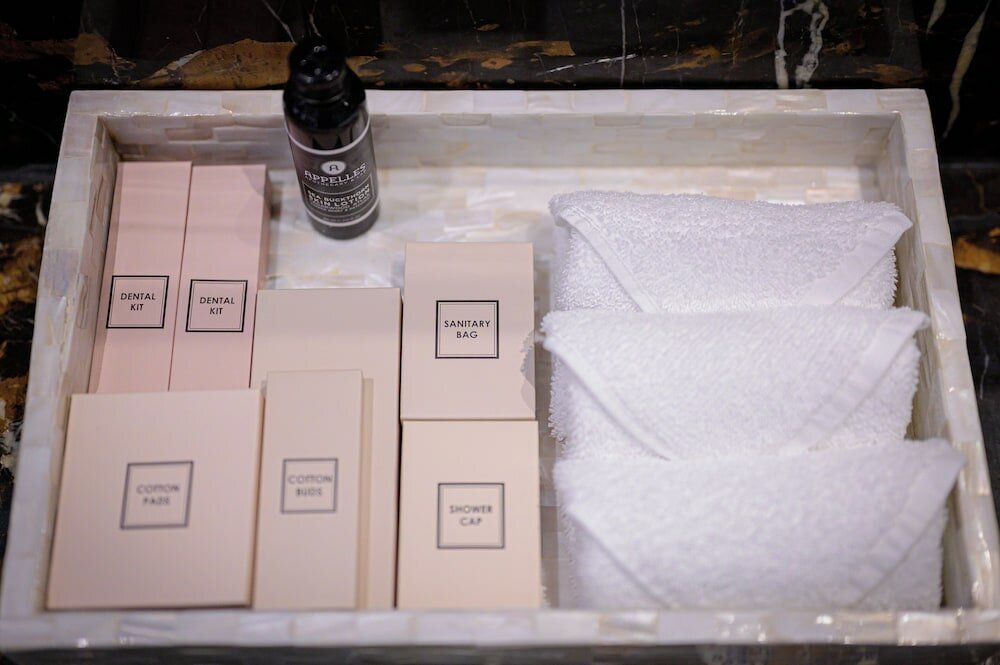 Фото Resorts World Sentosa - Crockfords Tower