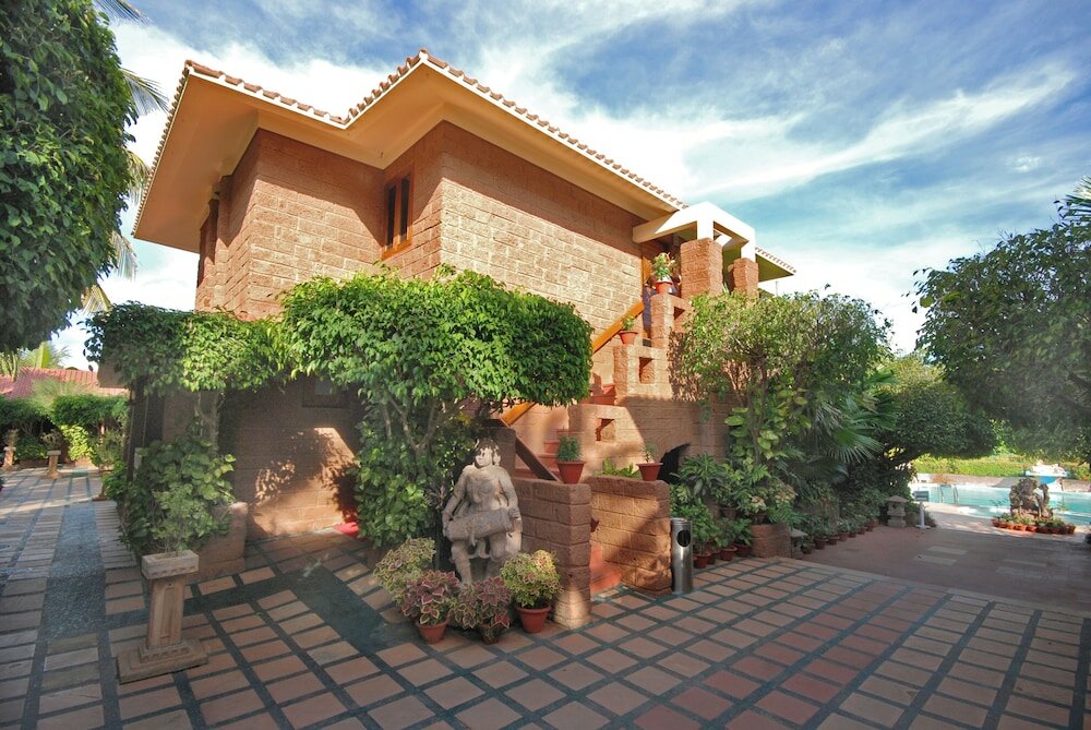 Фото Mayfair Heritage, Puri