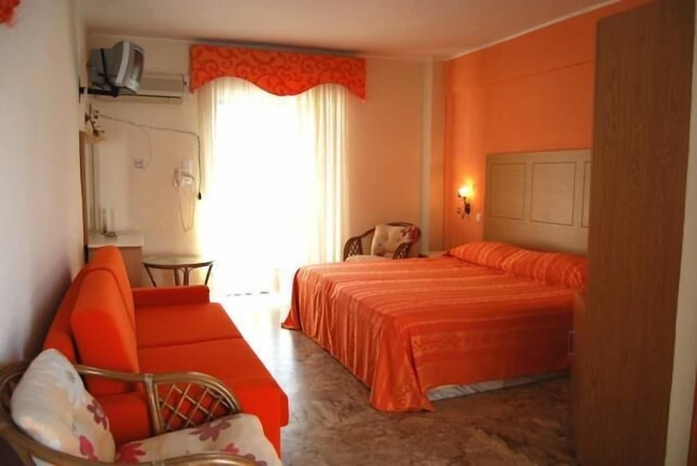 Фото Olympic Kosma Hotel