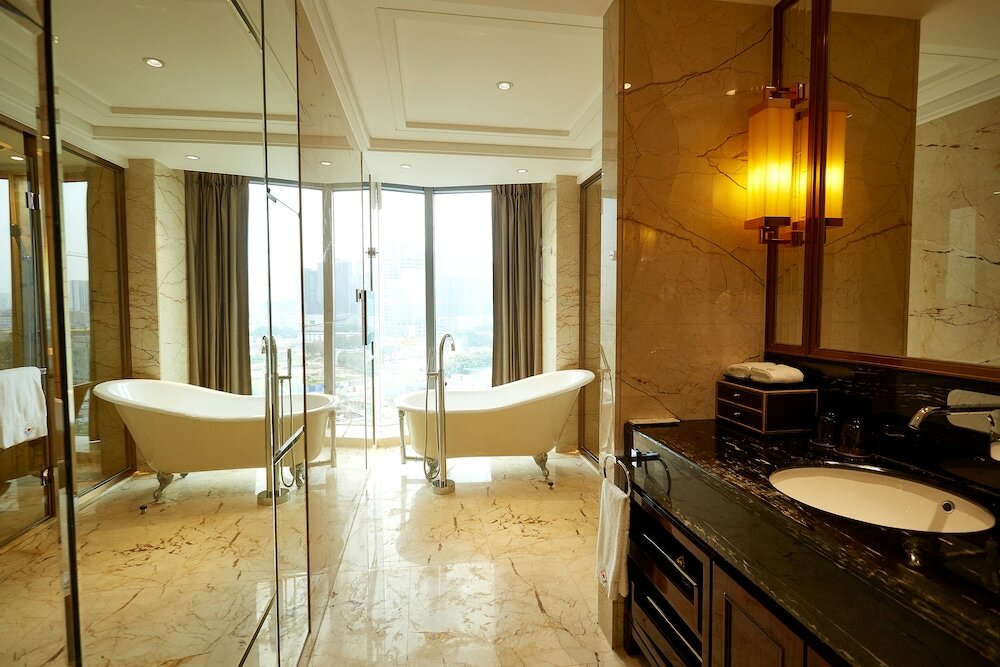 Фото Guangzhou Estandon Hotel