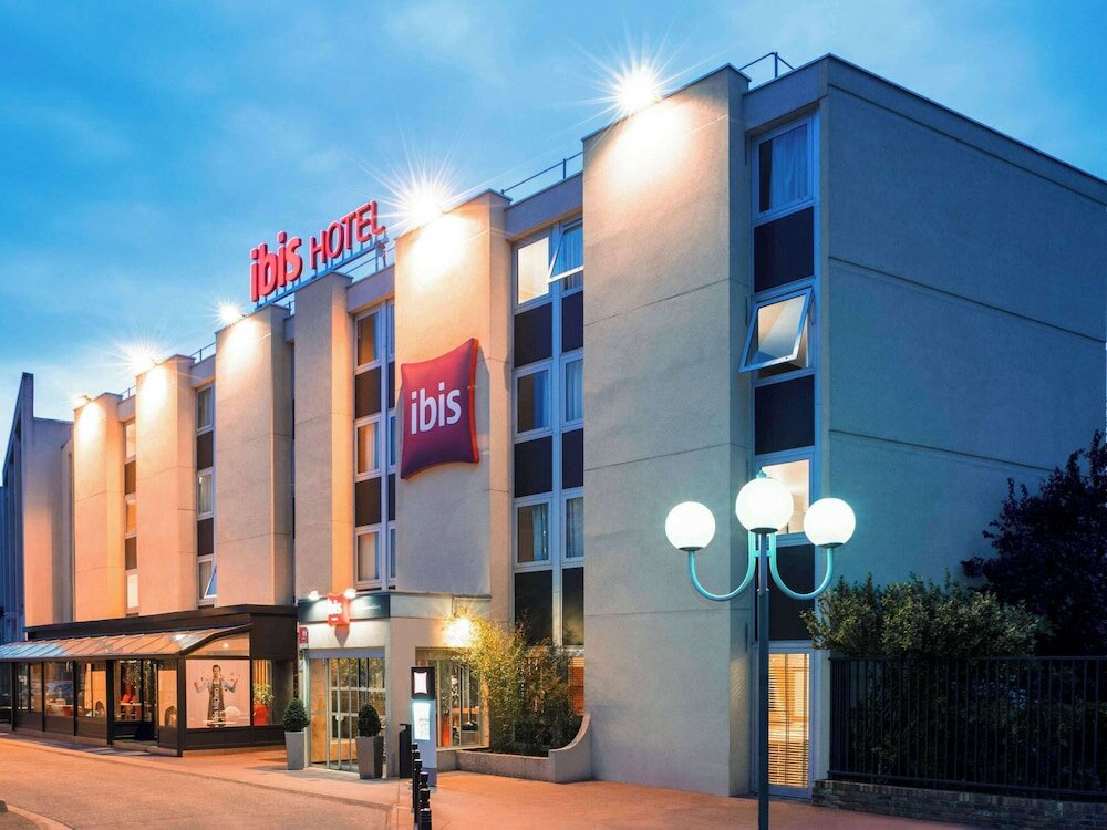 Фото Ibis Paris Gennevilliers