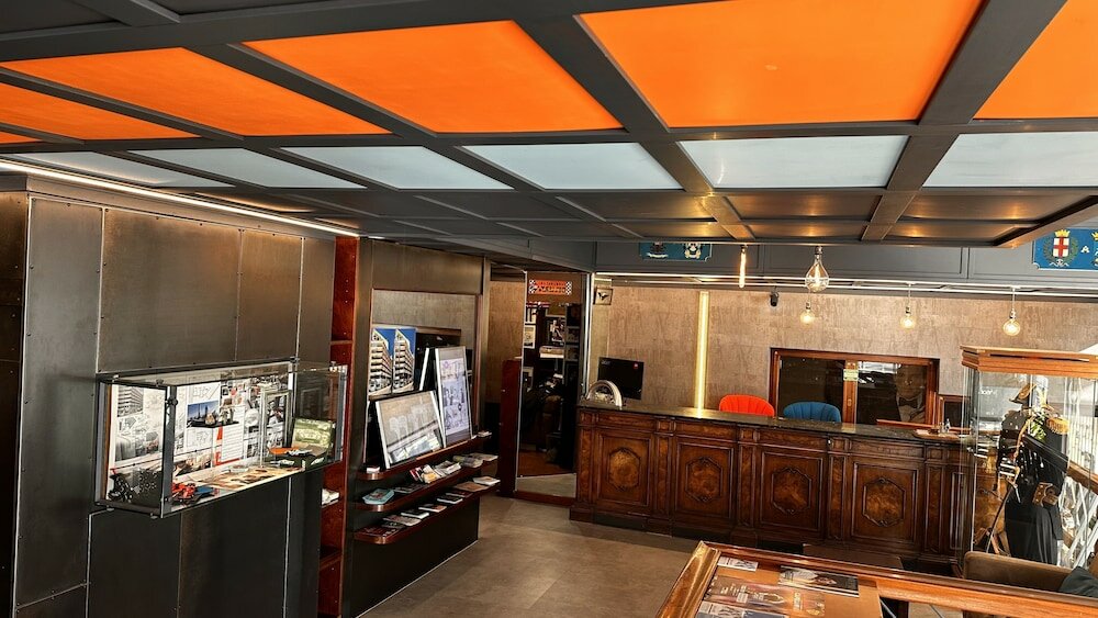 Фото Admiral Hotel