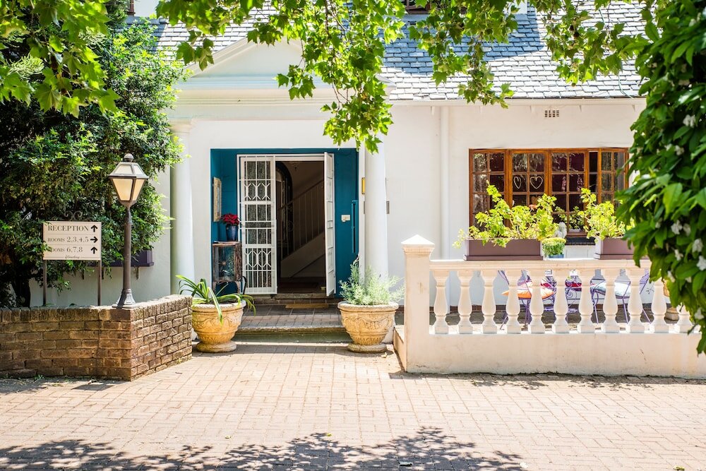 Фото 5th Avenue Gooseberry Guest House