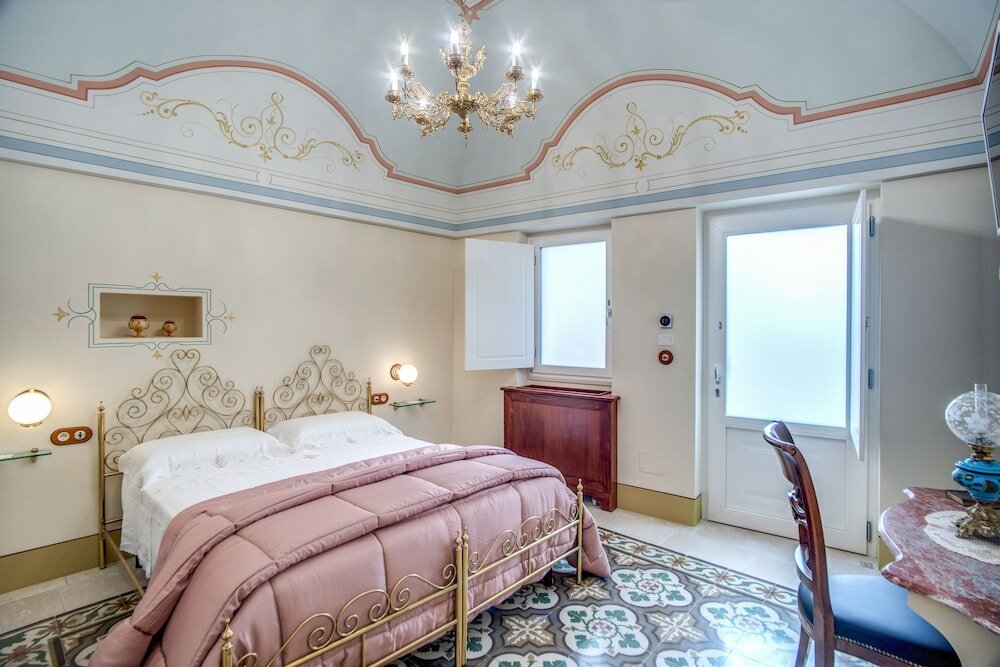 Фото Stunis Charme B&b