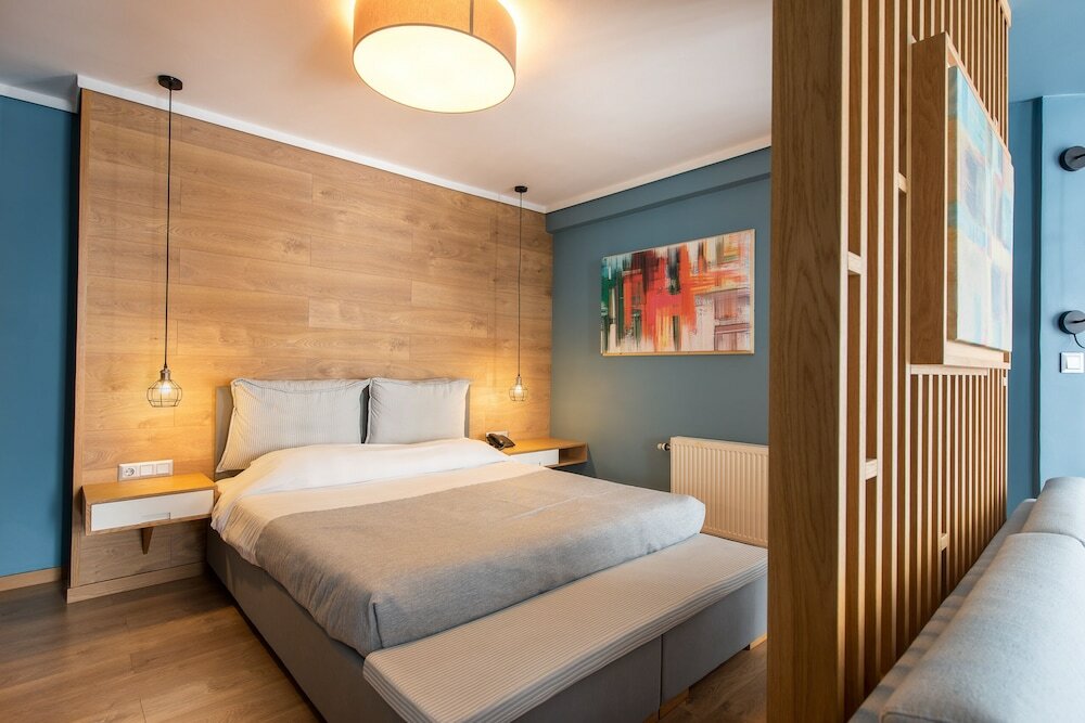 Фото Heliotrope Hotels