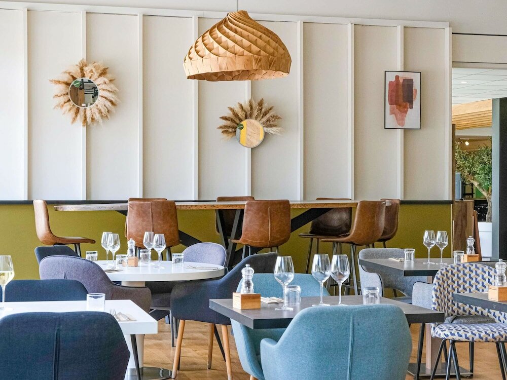 Фото Novotel Narbonne Sud