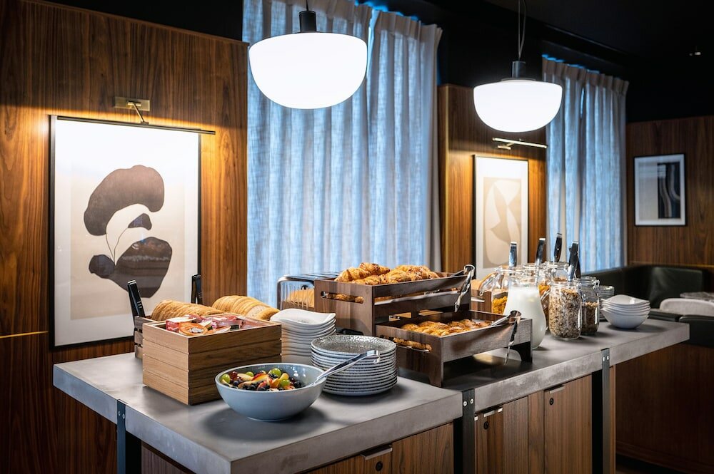 Фото Wilde Aparthotels by Staycity Covent 