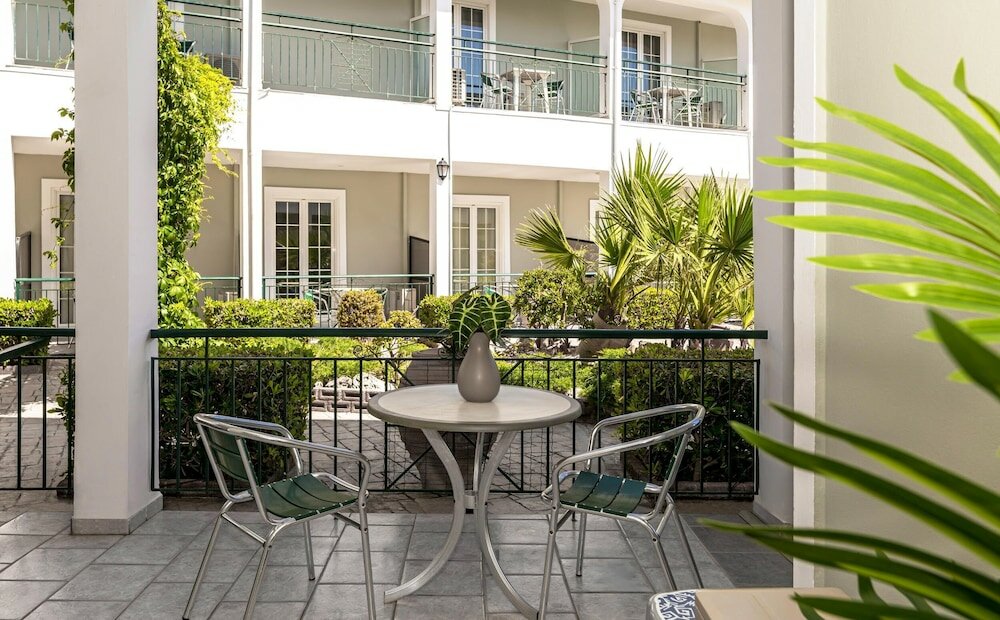 Фото Sofia's Hotel