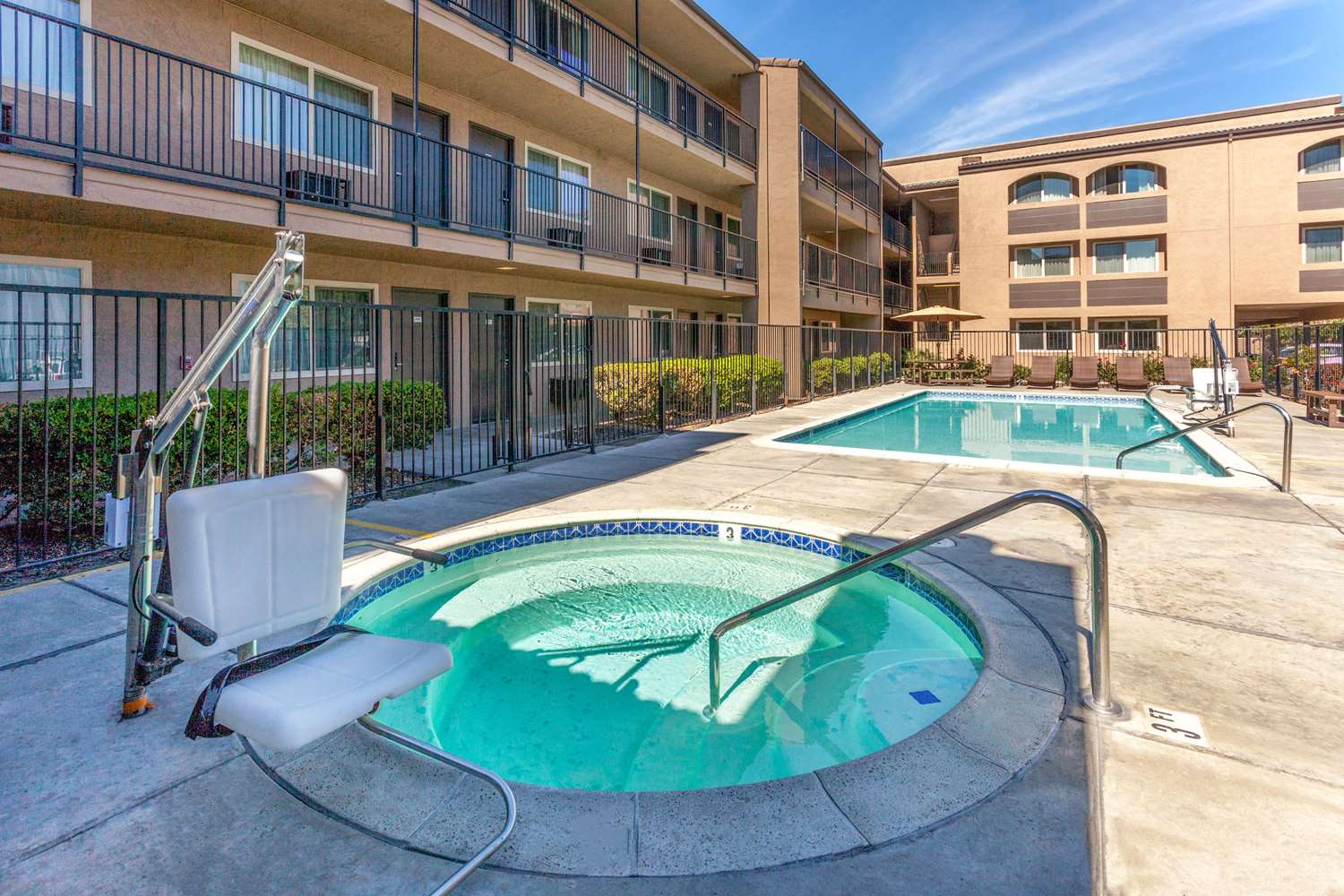 Фото Hotel Hidden Valley