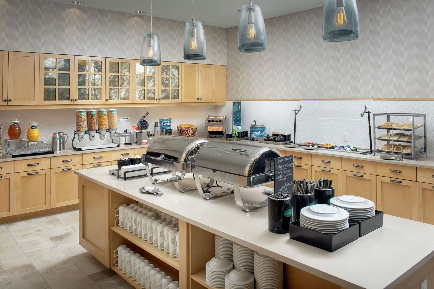 Фото Homewood Suites by Hilton Austin Downtown